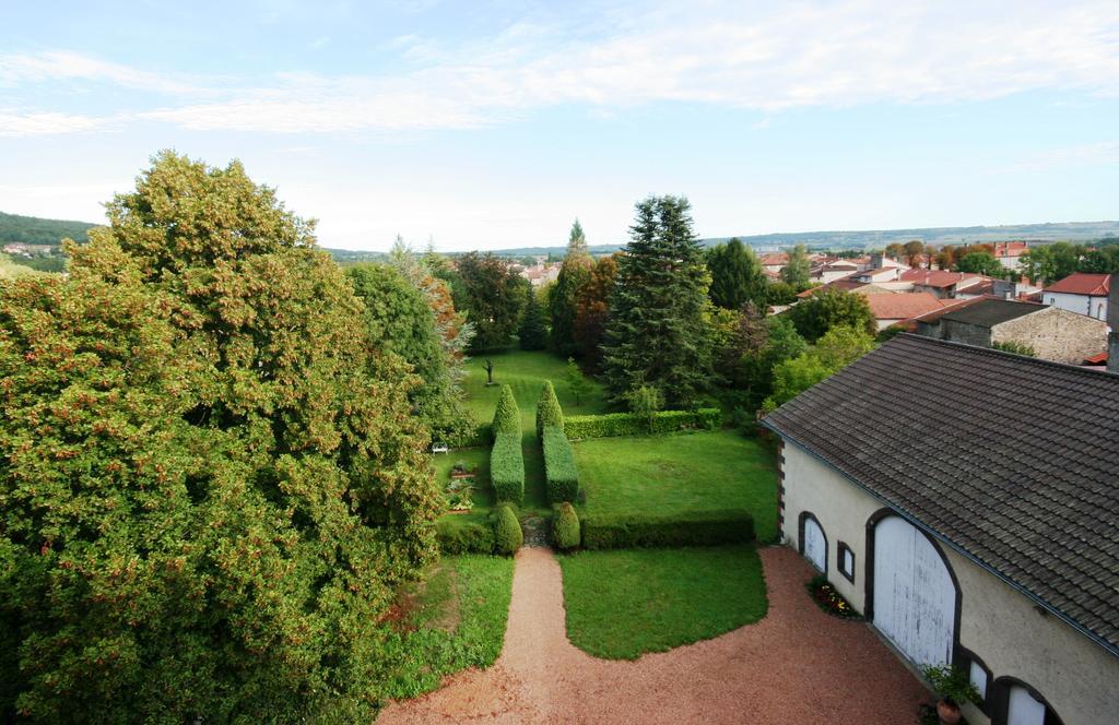 Le Clos Des Noyers Combronde Exterior foto